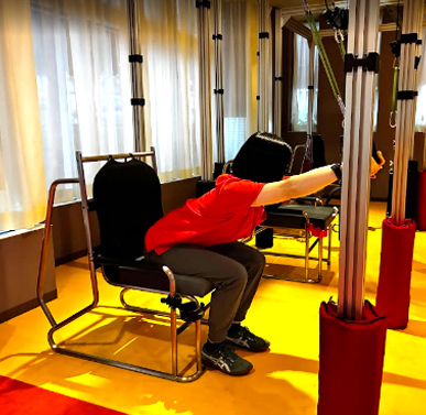 座位でのトレーニング1