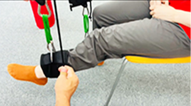 足用アシストハーネス装着